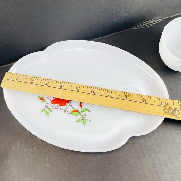 2 Sets Vintage Federal Milk Glass Rosecrest Decorative Snack Set Cup and Tray - Picture 4 of 10